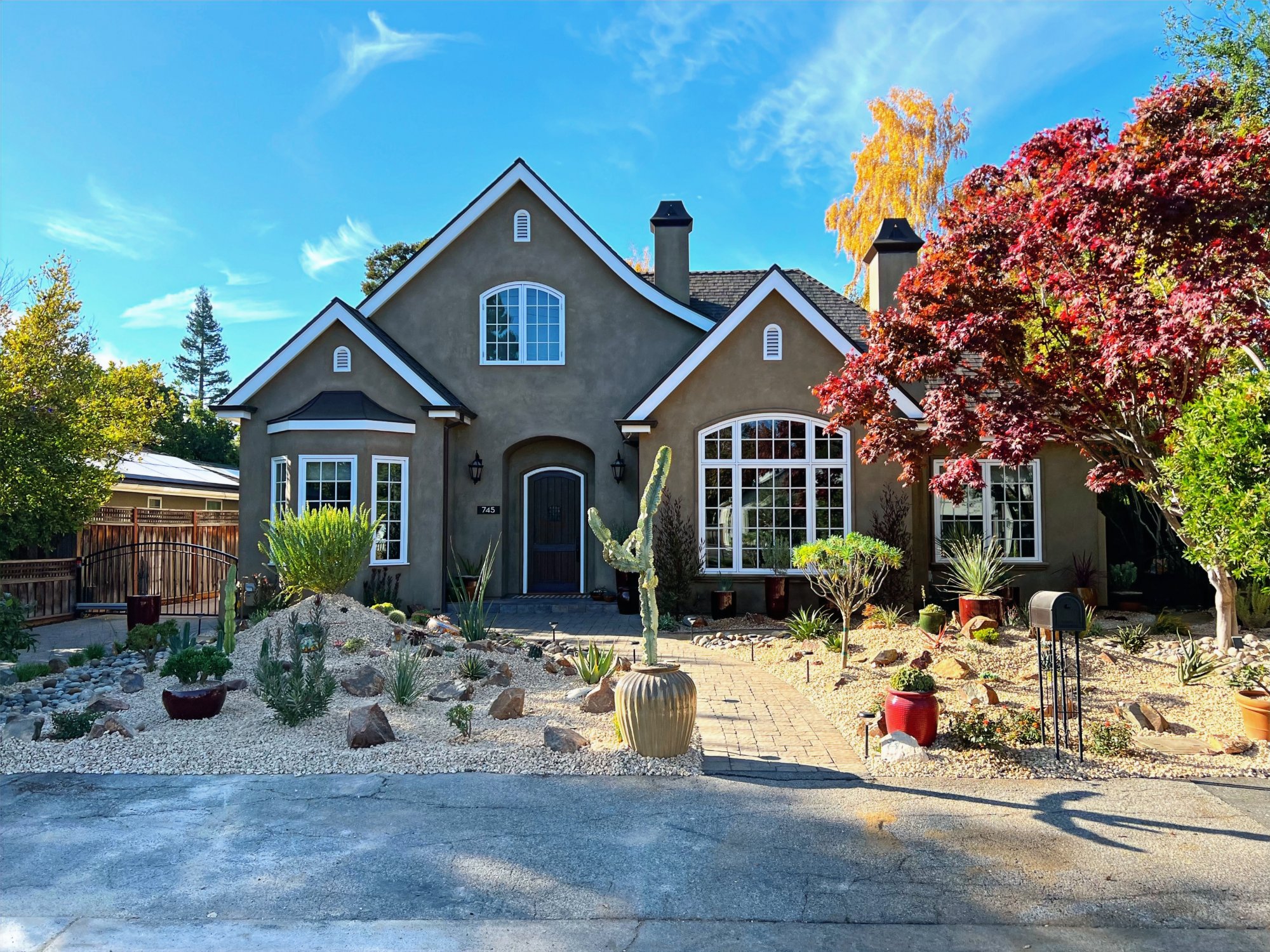 San Mateo Modern Yard